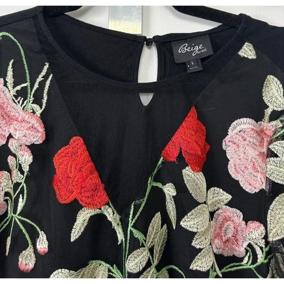 Beige by eci Black Embroidered Floral Blouse Sheer Bell Sleeve L Lined Party D31 - Picture 2 of 7